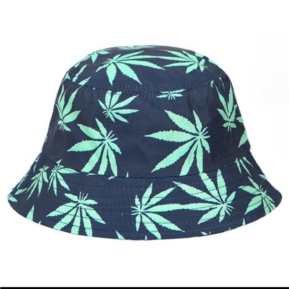 Mens Navy & Teal Mary Jane Leaf design Printed Bucket Hat